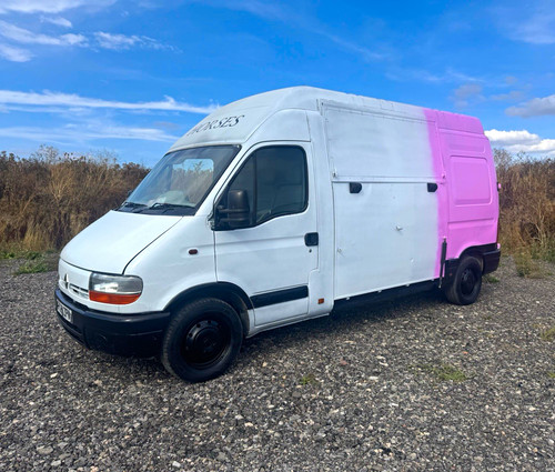 Horsebox renault master 2 - horsebox,