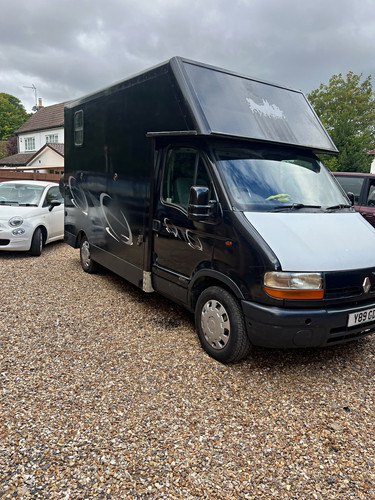 Renault master horsebox with - renault,
