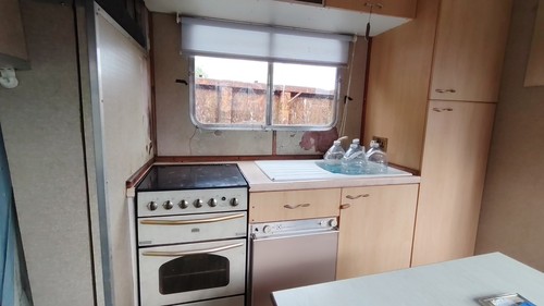 Iveco cargo tone - 7.5, horsebox