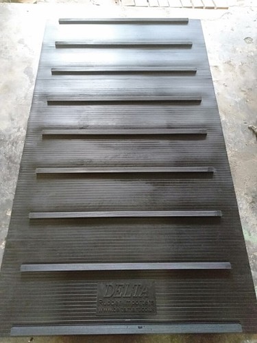 Delta mart rubber - delta,