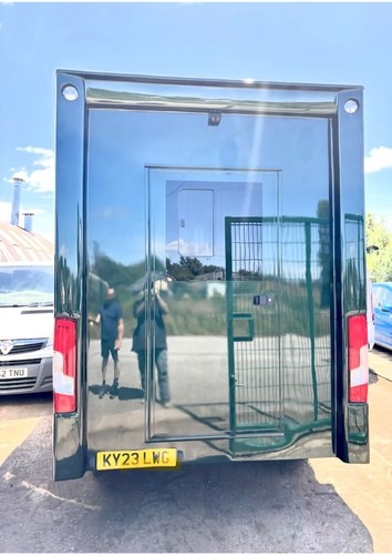 Horse box trailer - horse,